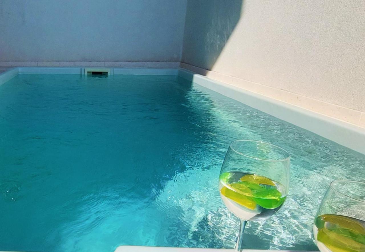 Vip Deluxe Apartment Arian Novalja Kültér fotó