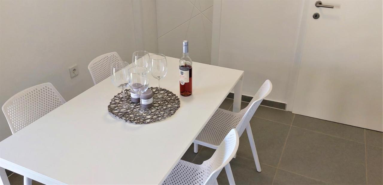 Vip Deluxe Apartment Arian Novalja Kültér fotó