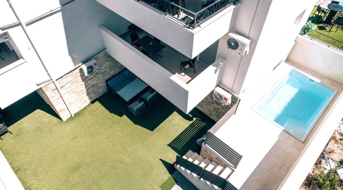 Vip Deluxe Apartment Arian Novalja Kültér fotó